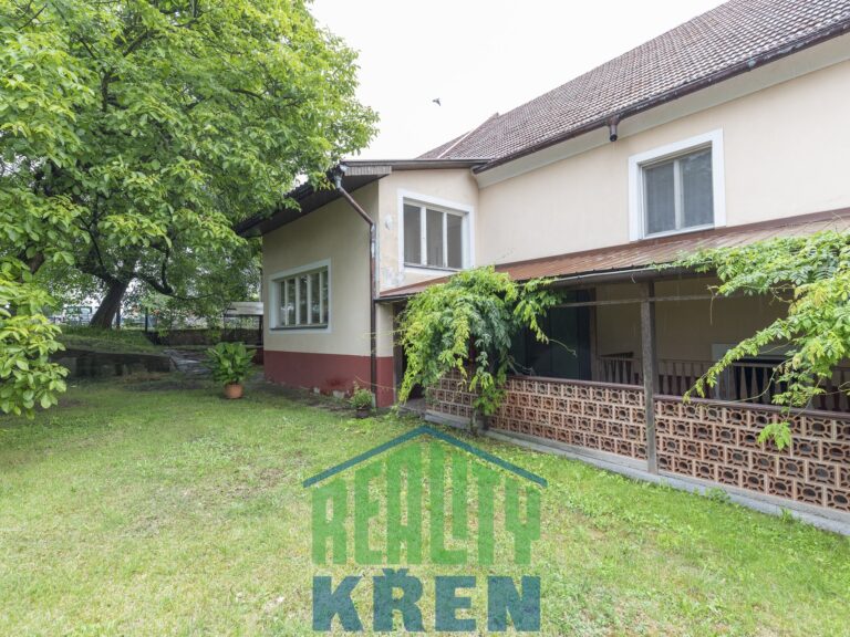 Prodej rodinného domu, 850 m2 – Oskořínek